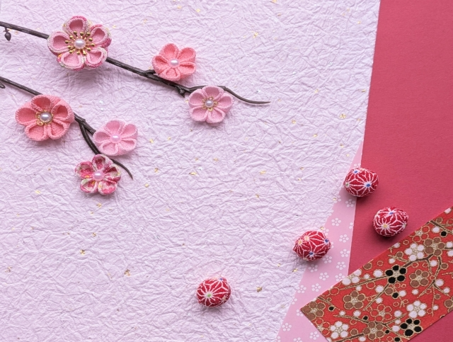 Frühlingsmuster im Kimono und ihre Bedeutung