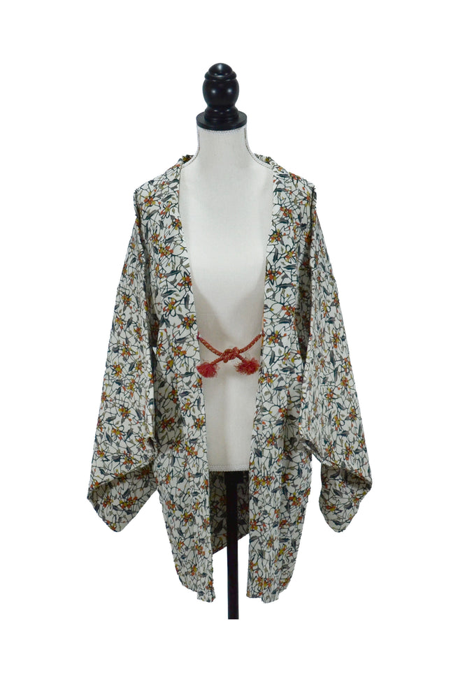 Vintage Haori - White with the small fruits