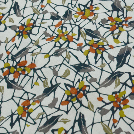 Haori - Weiß mit dem kleine Früchte