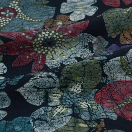 Haori mit mehrfarbigem Blumenmuster