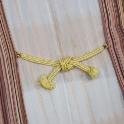 Haori mit einem feinen, mehrfarbigen Streifenmuster