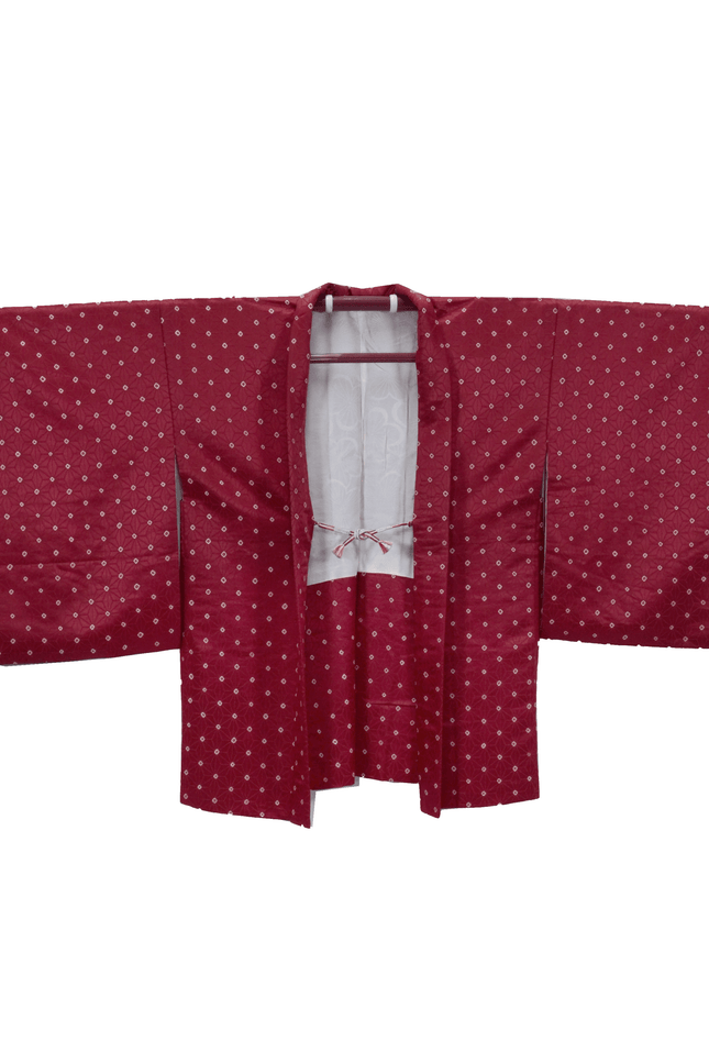Vintage Haori with an all-over Asanoha pattern in elegant burgundy