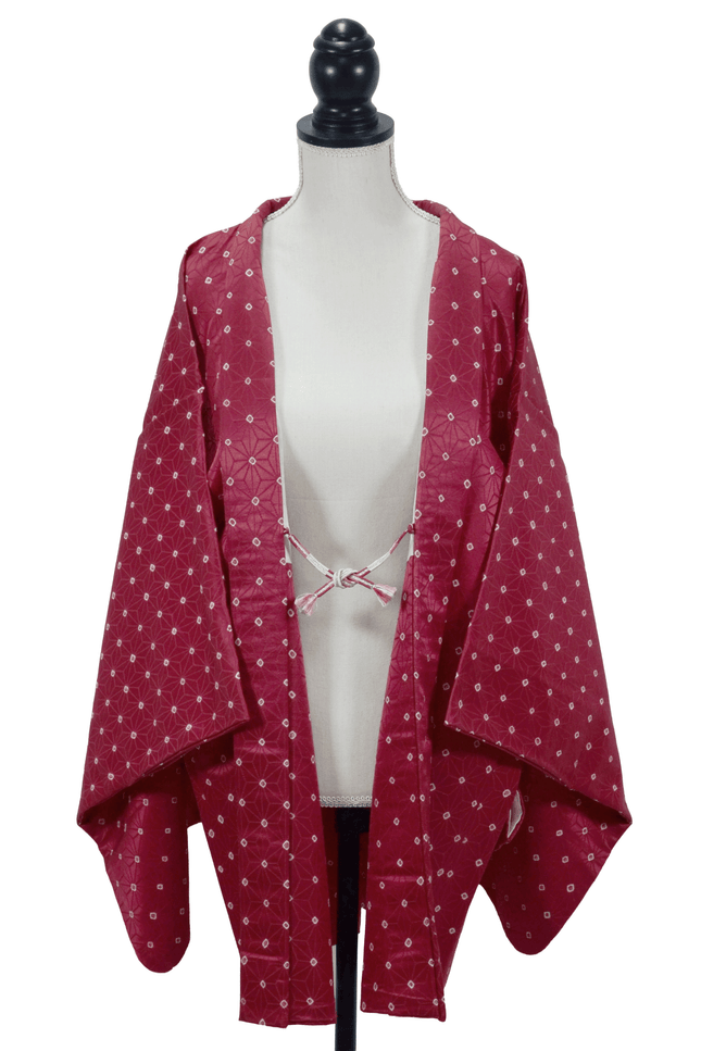 Vintage Haori with an all-over Asanoha pattern in elegant burgundy