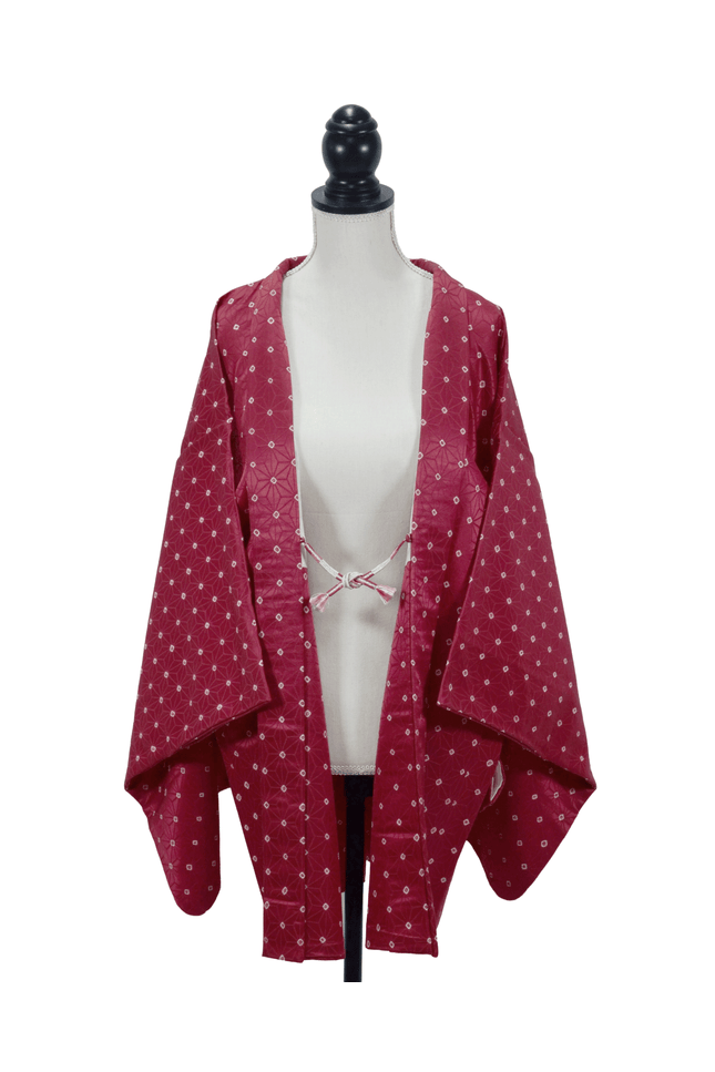 Vintage Haori with an all-over Asanoha pattern in elegant burgundy