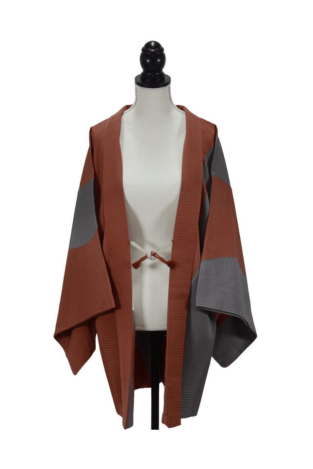 Vintage Haori with a curved, abstract pattern in reddish-brown and grey