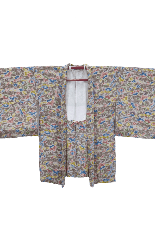 Vintage Haori with a beige base tone and colorful Karakusa floral pattern