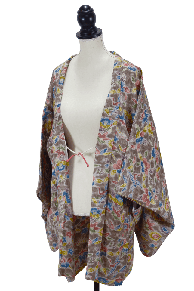 Vintage Haori with a beige base tone and colorful Karakusa floral pattern