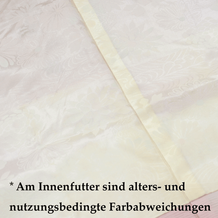 Vintage Haori mit Ahornblättern in zartem Pastellrosa