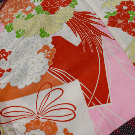 Antiker Haori mit Punkt- und Blumenmuster aus Seide (1920er–1930er Jahre)