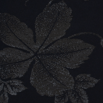 Vintage Haori mit eingewebtem floralen Arabeskenmuster in Schwar