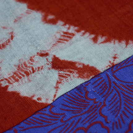 Antikes japanisches Haori mit Art-Déco-Blumenjacquard