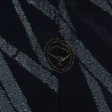Schwarzer Vintage-Haori mit Chrysanthemen und Herbstgras