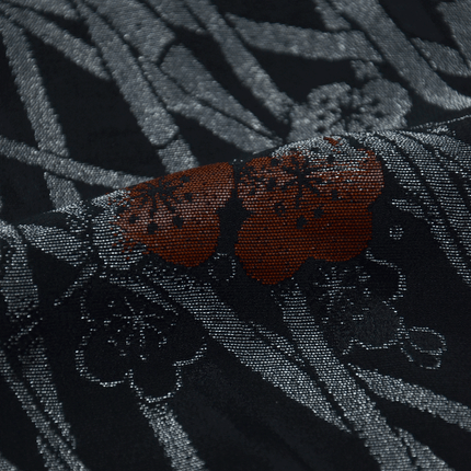 Schwarzer Vintage-Haori mit Chrysanthemen und Herbstgras