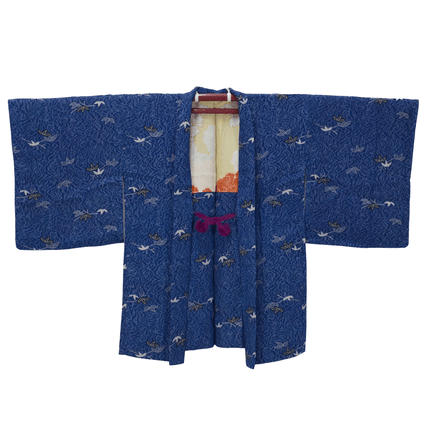 Vintage Haori aus Seide mit ‚Iki‘-Ästhetik und floraler Innenfütterung