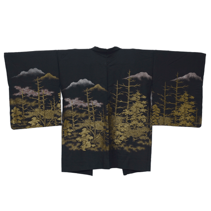 Luxuriöser schwarzer Vintage-Haori mit goldener Landschaftsstickerei
