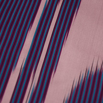 Antiker Meisen-Haori mit violettem Streifenmuster