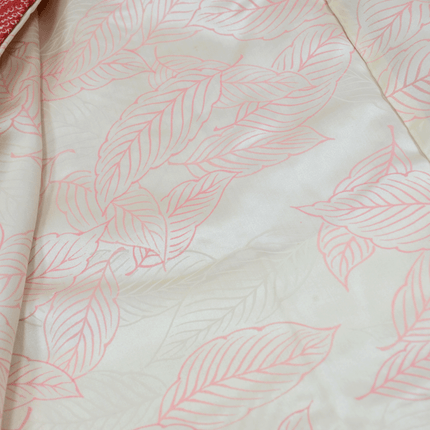 Roter Vintage-Haori mit Shibori-Muster