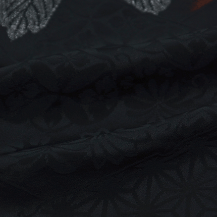 Classic black vintage haori with kamon and Uramasari lining
