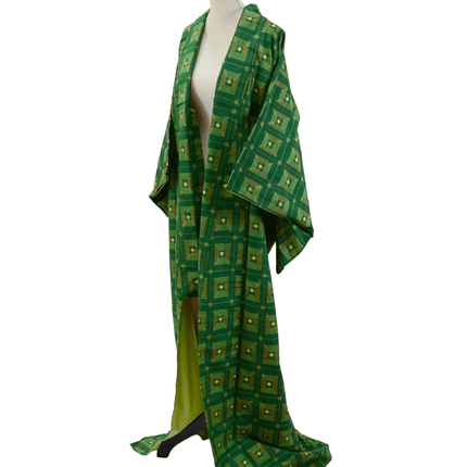 Vintage-Kimono mit geometrischem Allover-Muster, vermutlich aus der mittleren Shōwa-Zeit (ca. 1955–1975)