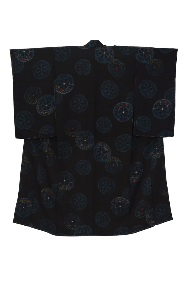 Antique Kimono with Wheel Motifs – Black, Silk, 1930s