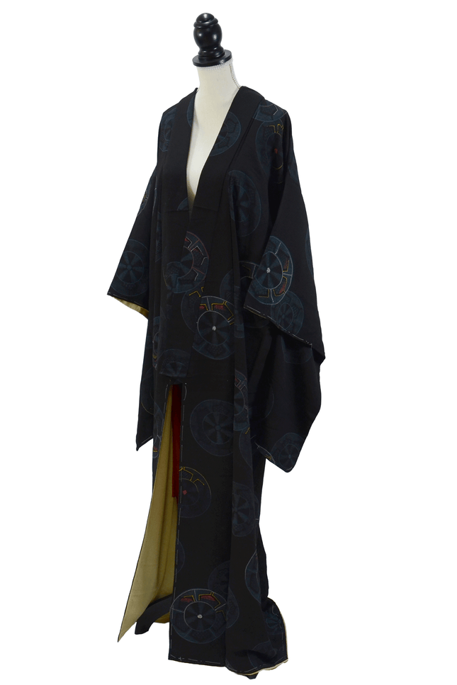 Antique Kimono with Wheel Motifs – Black, Silk, 1930s