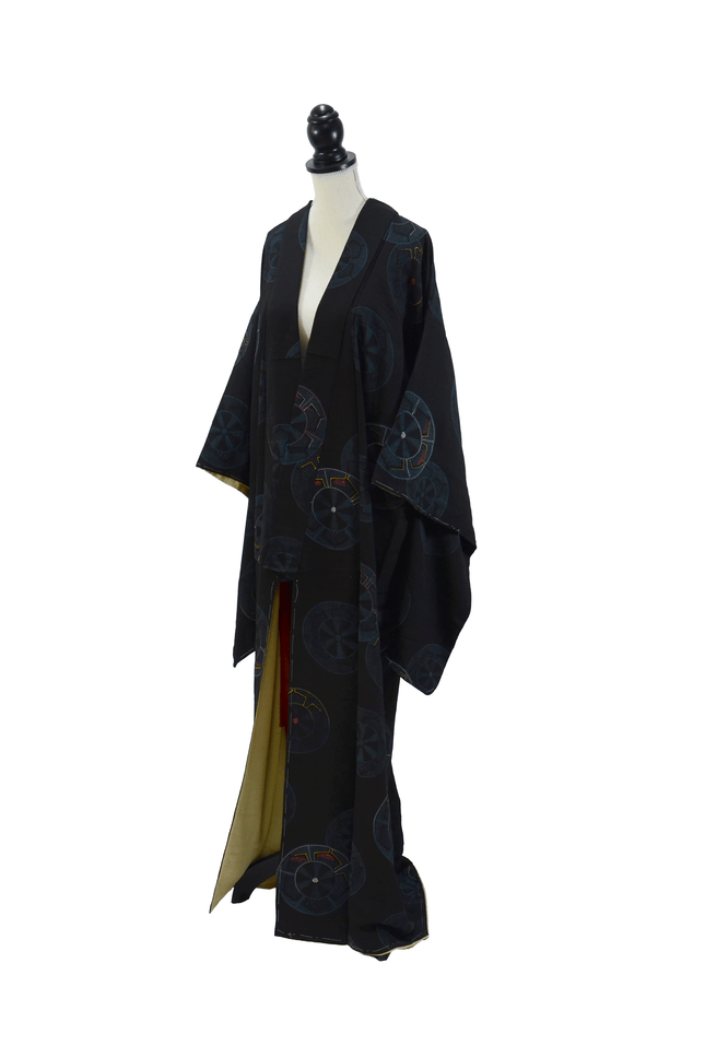 Antique Kimono with Wheel Motifs – Black, Silk, 1930s