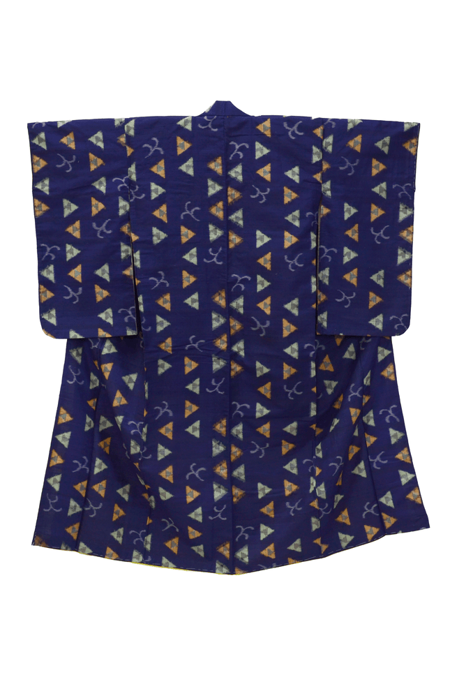Vintage kimono in indigo blue from the period approx. 1930–1950.