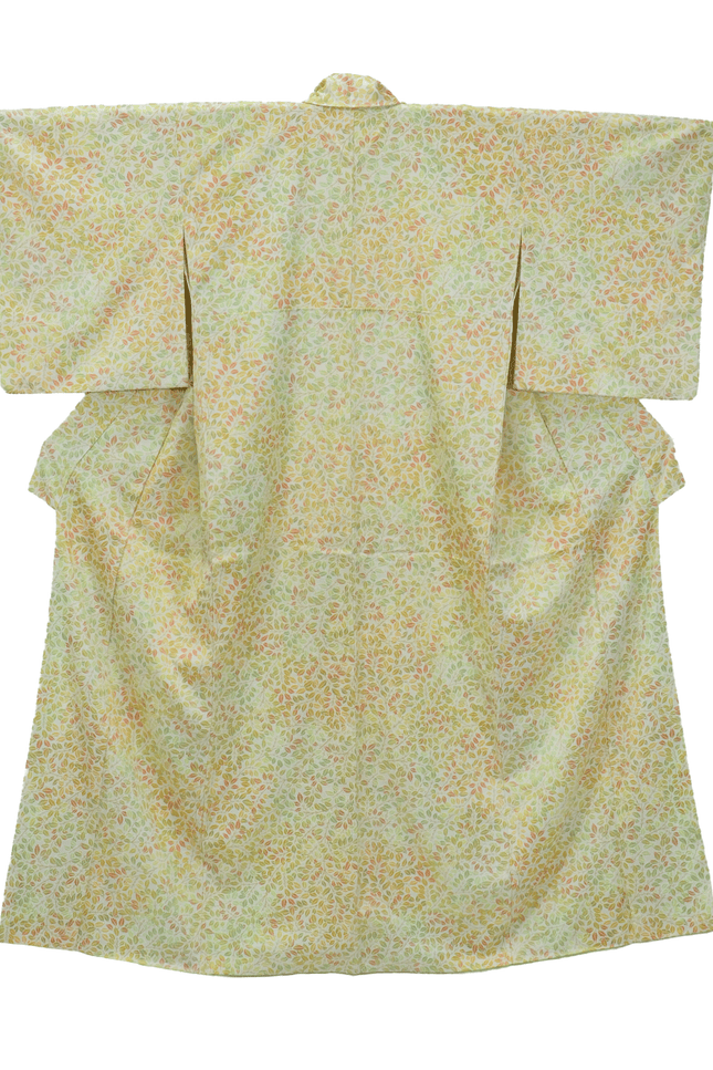 Vintage silk kimono with a delicate pastel leaf pattern (1960–1980)
