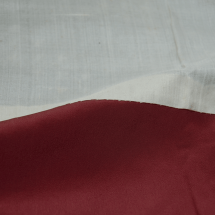 Vintage Kimono mit Kasuri-Muster aus Seide – Schwarz/Rot, 1950–70er