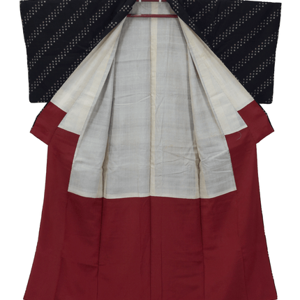 Vintage Kimono mit Kasuri-Muster aus Seide – Schwarz/Rot, 1950–70er
