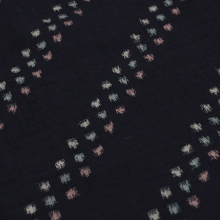 Vintage Kimono mit Kasuri-Muster aus Seide – Schwarz/Rot, 1950–70er